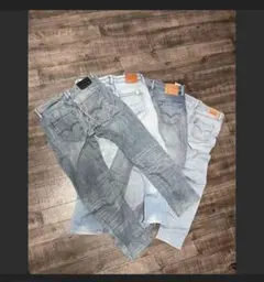 Item thumbnail for item 78034807-9b56-45b2-bad4-63a1db19785a