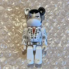 n*w様 ベアブリック 100% STUSSY コラボ 2011年 当時物 激 - メルカリ