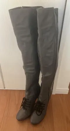 グレー ニーハイブーツ 編み上げ
