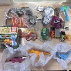 ハッピーセット　アニマルキングダム　アニア　モーサ　マクドレックス