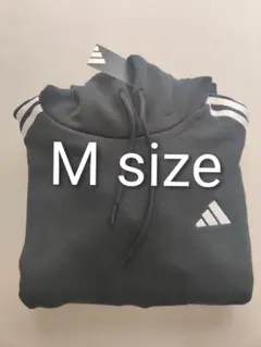 adidas Essentials Plus フード付きパーカー