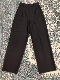 ユニクロ　タックワイドパンツ　XS ブラック