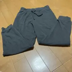 GU メンズスウェットパンツ　Sサイズ