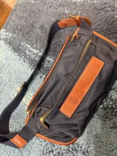 Item thumbnail for item 49fa1f85-8196-4e0b-ad84-9c337056f478