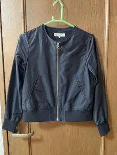 ビーミング ノーカラーブルゾン ブラック Sサイズ レディース