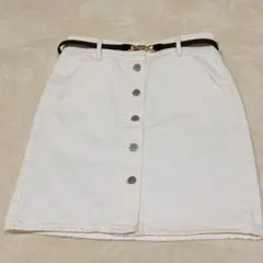 Levi’s リーバイス デニムスカート 白 28 美品 膝丈 シンプル 人気のサムネイル