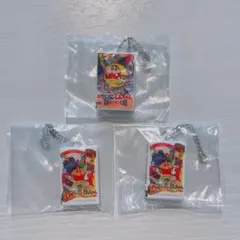 クレヨンしんちゃん　ビデオテープ　ミニチュアチャームコレクション