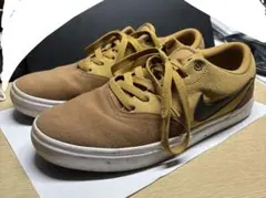 NIKE SB スニーカー ブラウンのサムネイル