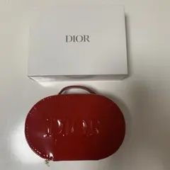 Dior ディオール　ノベルティ　赤エナメルポーチ