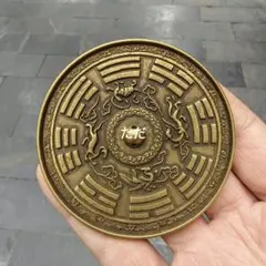 【時代物】龍彫刻 鏡裏 緒締め 鏡蓋根付金具 金象嵌 煙草入れ部品 骨董 時代物】龍彫刻 鏡裏 緒締め 鏡蓋根付金具 金象嵌 煙草入れ部品 骨董