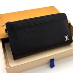 ルイヴィトン 財布 タイガ ジッピードラゴンヌ ハンドストラップ 1758