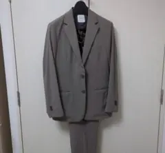 united tokyoユナイテッドトウキョウ　セットアップ　オリーブ