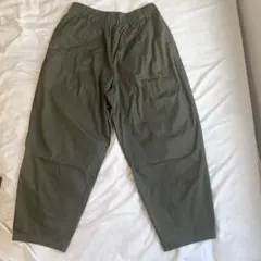 【値下げ！】GU グリーン 緑 パンツ Mカーゴパンツ　イージーパンツ