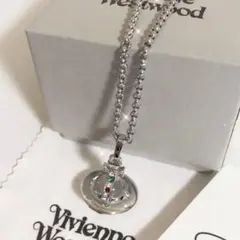 ヴィヴィアン ネックレス