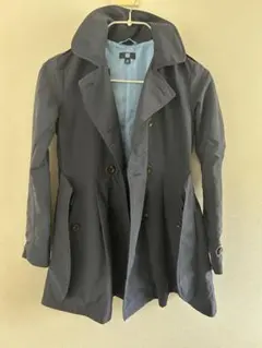 ユニクロ140cm トレンチコート　ネイビー色