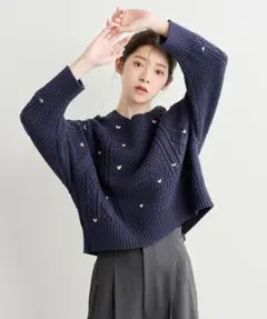 ココディール ハート刺繍ケーブルニット ネイビー