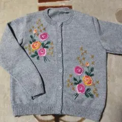 花柄刺繍 グレー ニットカーディガン