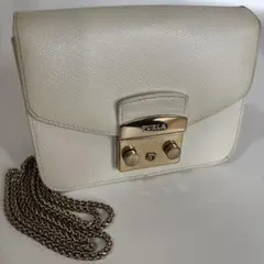 【匿名配送】FURLA フルラ メトロポリス ショルダーバッグ 白 ホワイト