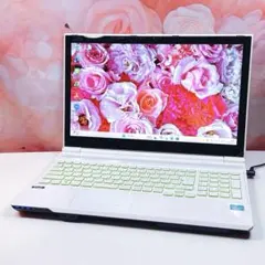 美品、タッチパネル、高速SSD、コアi5、8G、イラレ&オフィス2021が