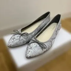 最終価格　REGAL ヘビ柄フラットシューズ グレー・ホワイト