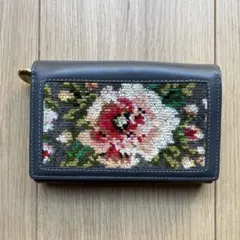 花柄 折り財布
