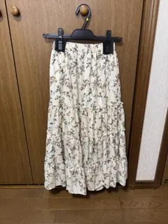 アクシーズファム 花柄ティアードスカート 白 M
