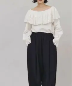 Curensology☆2025SS コットンリネンカットワークブラウスのサムネイル