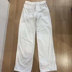 UNIQLO ワイドストレートジーンズ （サイズ22）ホワイト