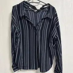 Blistorm ストライプシャツ リボン付き 長袖 ネイビー 美品 Mサイズのサムネイル