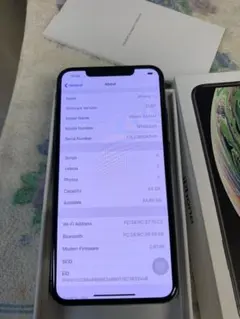 iPhone Xs Max Space Gray 64 GB SIMフリー