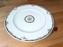 ウェッジウッド オズボーン ディナープレート 27cm 黒壺 英国製 廃盤のサムネイル