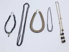 Item thumbnail for item fc1a5f83-eb2a-4f7e-bd27-a832ef15461c