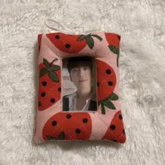 Item thumbnail for item f4d7eb2e-c165-4442-8ca8-07308839e9da