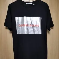 CALVIN KLEIN JEANS 目立つ銀色Tシャツ　 M　使用感少な目！