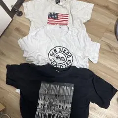 カジュアルTシャツセット（ホワイト・ブラック）