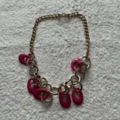 ピンク✖️ゴールドカラーのチェーンネックレス