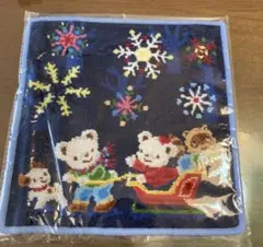 最終価格　familiar ファミリア　シェニール織　タオルハンカチ　ハンカチ