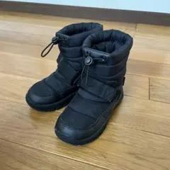 QUORUM ブラックブーツ 防水・防寒