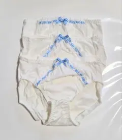 ホワイトショーツ 3枚セット 青いリボン付き