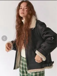 Ungrid フェイクムートンボアブルゾン