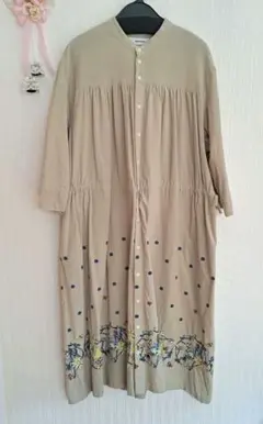 美品 裾刺繍シャツワンピース スーパーハッカ F