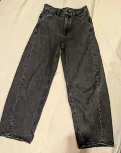 GU ブラック バレルレッグジーンズ Sサイズ