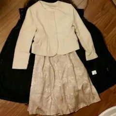 上下セット　ドゥファミリイ　丸井ru　クリーム　アイボリー　ドゥファミリー