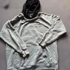 Kappa フード付きパーカー ブルーグレーと黒