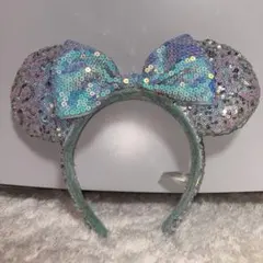 Disneyライトブルーのスパンコールカチューシャ