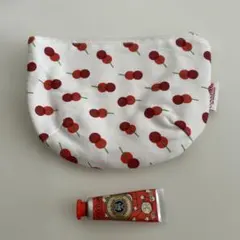 ロクシタン ハンドクリーム ポーチセット　新品、未使用品