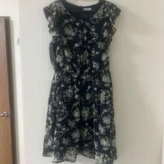 axes femme ネイビー 花柄 ノースリーブ ワンピース