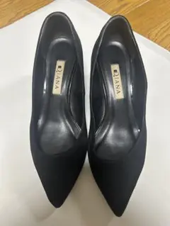 ダイアナ パンプス
