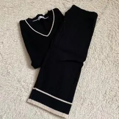 レディース ニット　セーター&スカート セットアップ上下 ブラック ベージュM