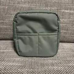 緑 ナイロン スクエアポーチ